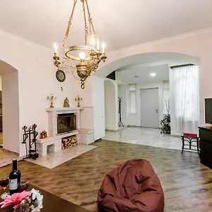 Comfortable House On Marjanishvili شقة تبليسي